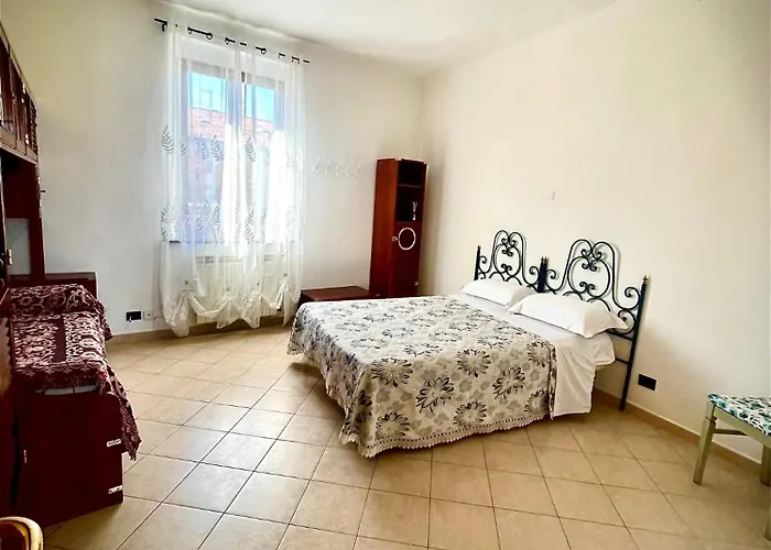 Lägenhet La Casa Dello Zio Frank La Spezia